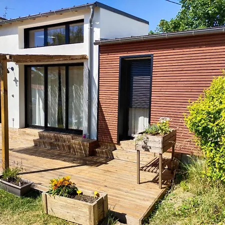Apartment Notre Petite Maison La Rochelle (Charente-Maritime)