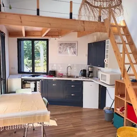 Apartment Notre Petite Maison La Rochelle (Charente-Maritime)